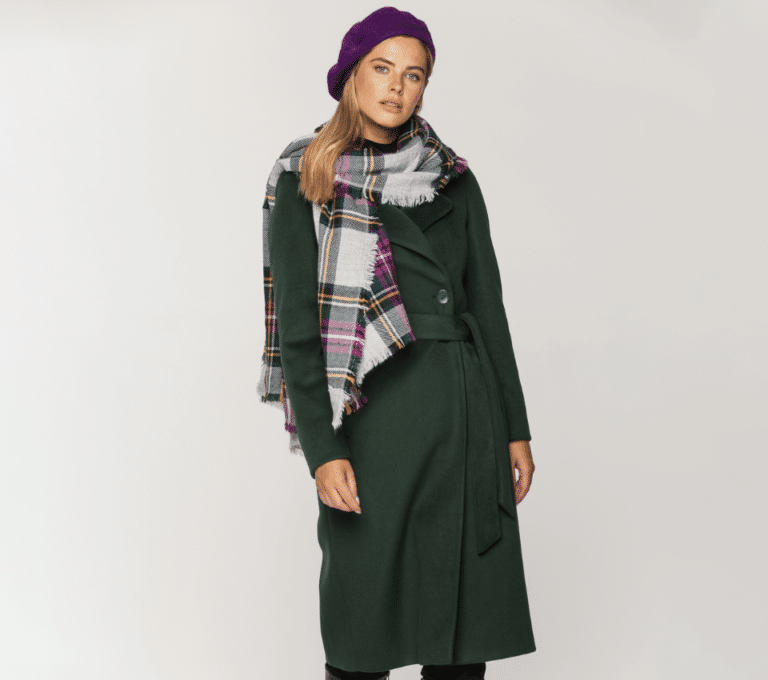 Wizualizacja kobiety w szaliku