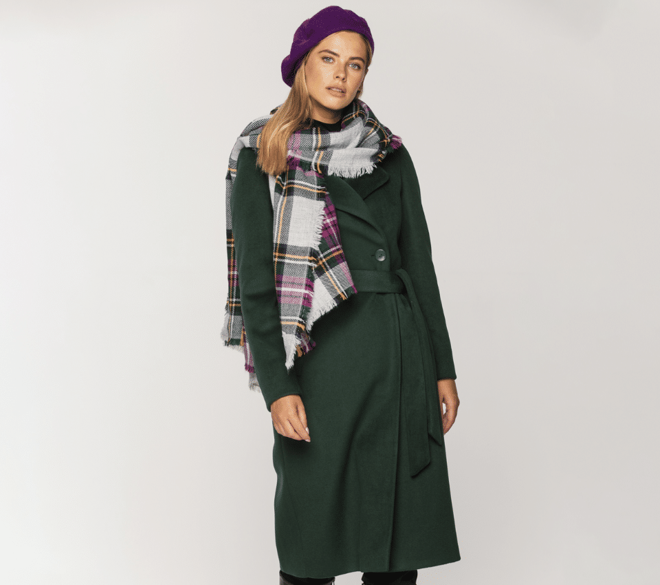 Wizualizacja kobiety w szaliku