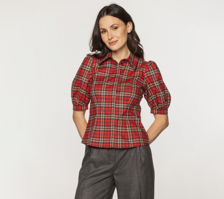 Wizualizacja kobiety w koszuli w kratę