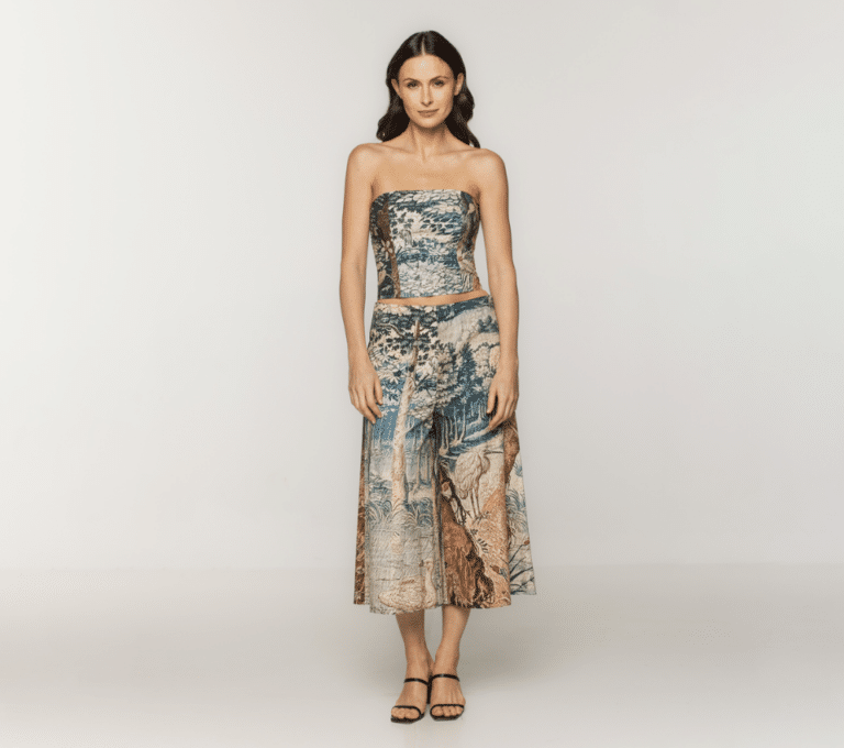 Wizualizacja kobiety w kulotach