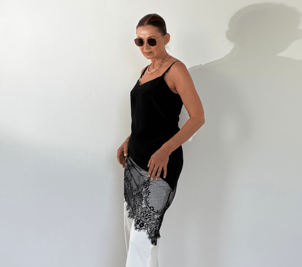 Wizualizacja kobiety w letniej stylizacji