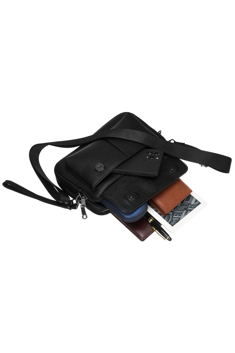 Czarna nieduża torebka crossbody