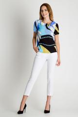 Pudełkowa bluzka we wzory z krótkim rękawem