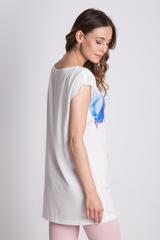 Luźna bluzka z krótkim rękawem i printem na przodzie