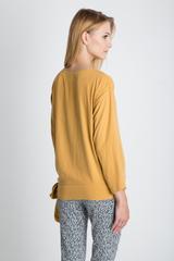 Musztardowa bluzka z długim rękawem i szarfą