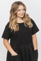 Bawełniana czarna sukienka midi z dzianinową górą