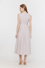 Bawełniana wizytowa sukienka z kontrafałdami w pastelowym kolorze