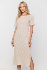 Beżowa ażurowa sukienka z krótkim rękawem