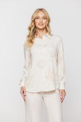 Beżowa prosta koszula z wiskozy w delikatny wzór