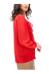 Czerwona bluzka z efektowym żabotem