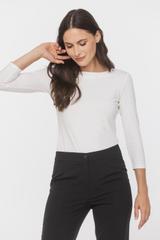 Bluzka basic z rękawem 3/4 w kremowym odcieniu