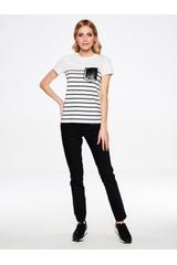 Bluzka w paski z kieszonką