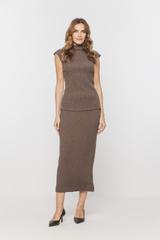 Brązowa dopasowana spódnica z fakturowanej dzianiny