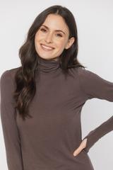 Brązowy lekki golf z domieszką wełny