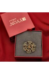 Elegancka złota broszka kwiatek z cyrkoniami