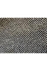 Zimowa trójkątna chusta w jodełkę