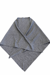 Trójkątna chusta z naturalnych tkanin