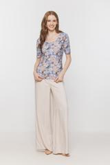 Codzienna pastelowa bluzka z kwiatowej dzianiny