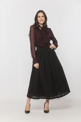 Czarna bawełniana spódnica z koronki