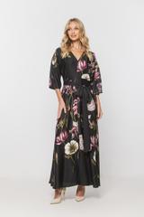 Czarna długa sukienka z kwiecistej wiskozy