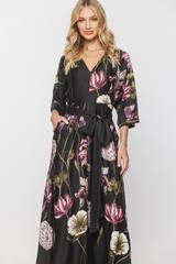 Czarna długa sukienka z kwiecistej wiskozy