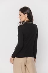 Czarna dzianinowa bluzka z wzorzystym golfem