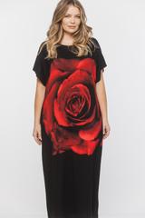 Czarna dzianinowa sukienka z nadrukiem czerwonej róży