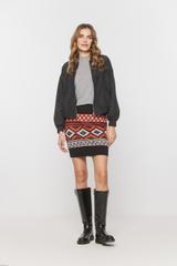 Czarna stylowa bomberka z satynowym połyskiem