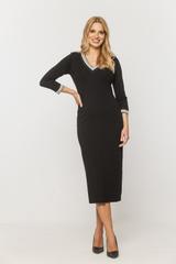 Czarna sukienka za kolano z ozdobnymi ściągaczami
