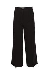 Czarne kuloty w kant w ponadczasowym eleganckim stylu