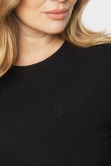 Czarny t-shirt z subtelnym haftem logo BC
