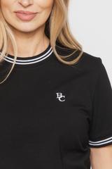 Czarny T-shirt ze ściągaczami i białym logo