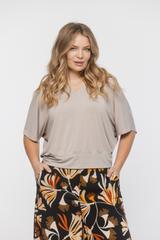 Dzianinowa beżowa bluzka ze ściągaczem w talii