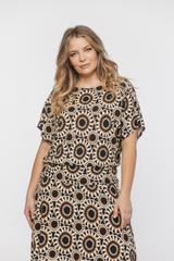 Dzianinowa kimonowa bluzka ze ściągaczem w talii