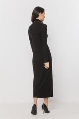 Dzianinowa sukienka w kolorze czarnym z półgolfem