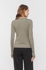 Dzianinowa zielona bluzka z długim funkcjonalnym rękawem