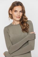 Dzianinowa zielona bluzka z długim funkcjonalnym rękawem