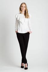 Bluzka w kolorze ecru z ozdobną falbaną