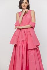 Efektowna różowa sukienka z tafty