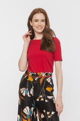 Elastyczna ciemnoczerwona bluzka z krótkim rękawem