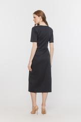 Elegancka granatowa sukienka kopertowa z bawełną