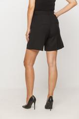 Eleganckie czarne szorty w kant o klasycznym kroju