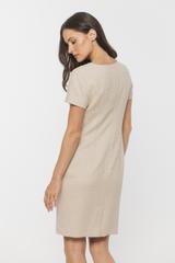 Klasyczna beżowa sukienka w stylu Chanel