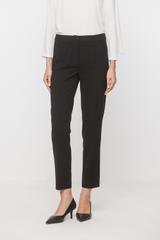 Klasyczne czarne spodnie w kant z gładkiej tkaniny