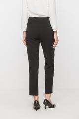 Klasyczne czarne spodnie w kant z gładkiej tkaniny