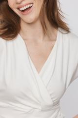 Kopertowa dzianinowa bluzka z marszczeniem