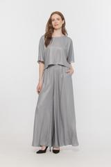 Short loose-fitting dress made of a slightly shiny lightweight fabric