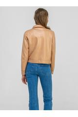 Krótka morelowa kurteczka z naszywanymi dużymi kieszeniami