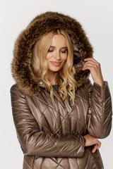 Pikowana brązowa kurtka z ociepleniem i kapturem