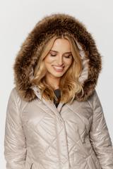 Pikowana szampańska kurtka z ociepleniem i kapturem